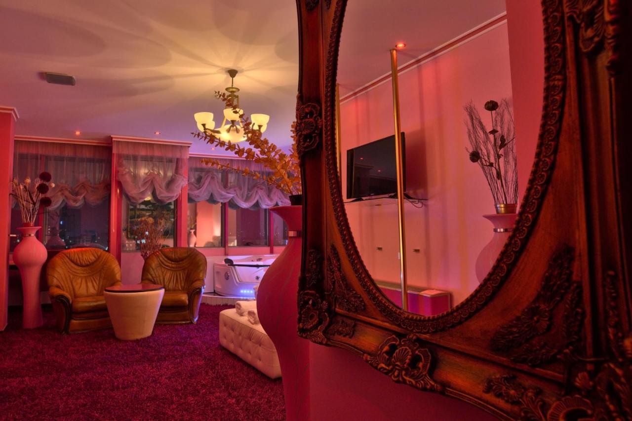 Hotel Rosa Blu تيرانا المظهر الخارجي الصورة