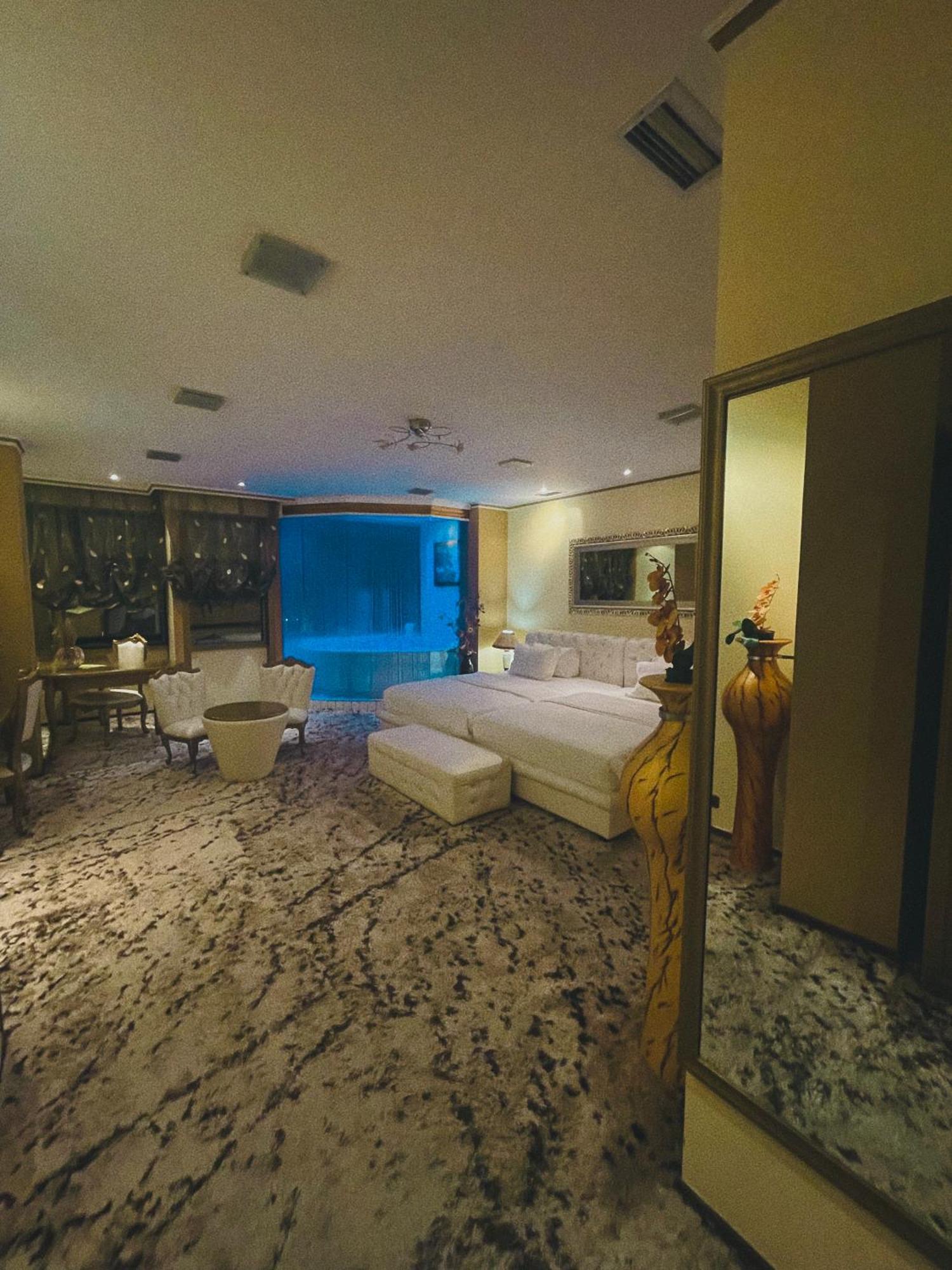 Hotel Rosa Blu تيرانا المظهر الخارجي الصورة
