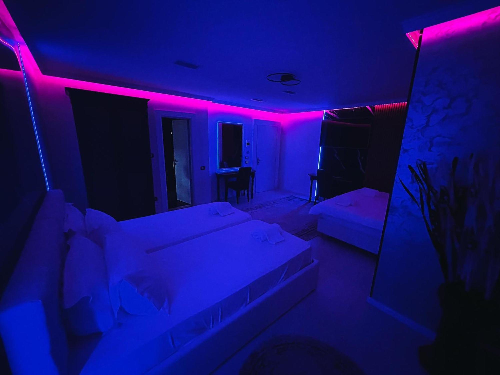 Hotel Rosa Blu تيرانا المظهر الخارجي الصورة