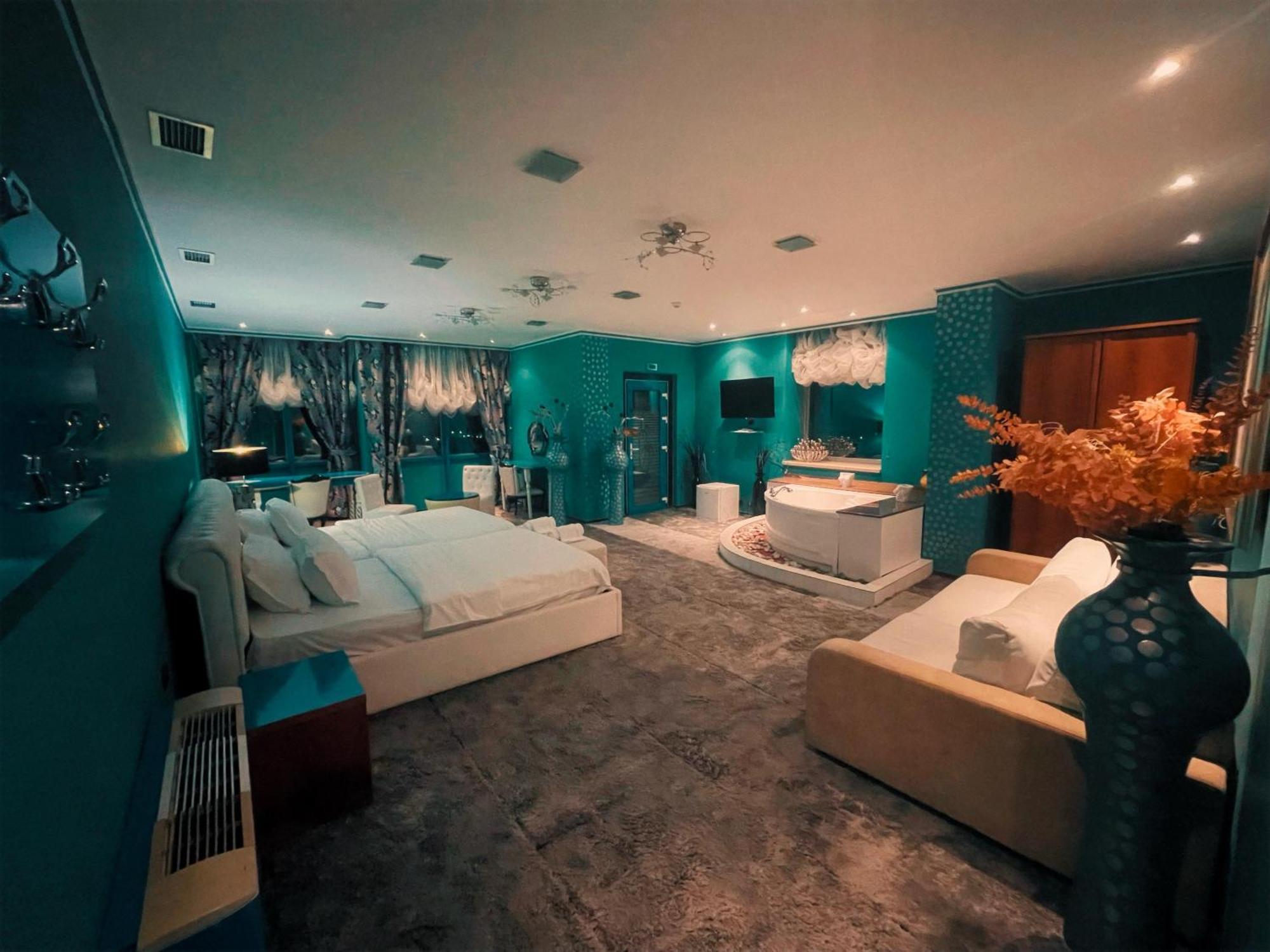 Hotel Rosa Blu تيرانا المظهر الخارجي الصورة